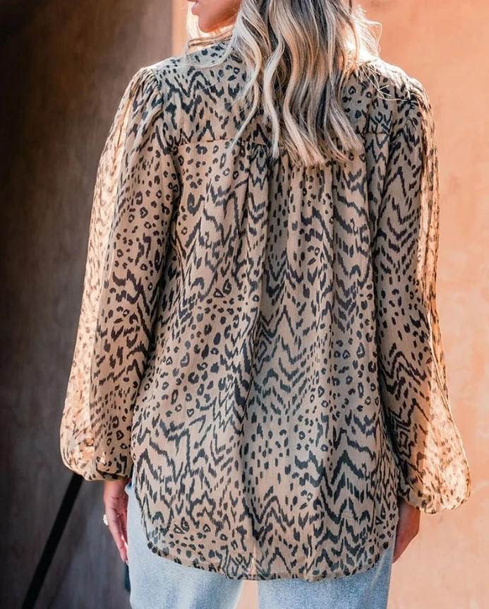 Fashion women's leopard print long sleeved round neck tie detail T-shirt casual top for autumn 2025 new women's clothing - Image 2
